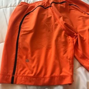 Lululemon Pace Breaker Short 🍊🍊